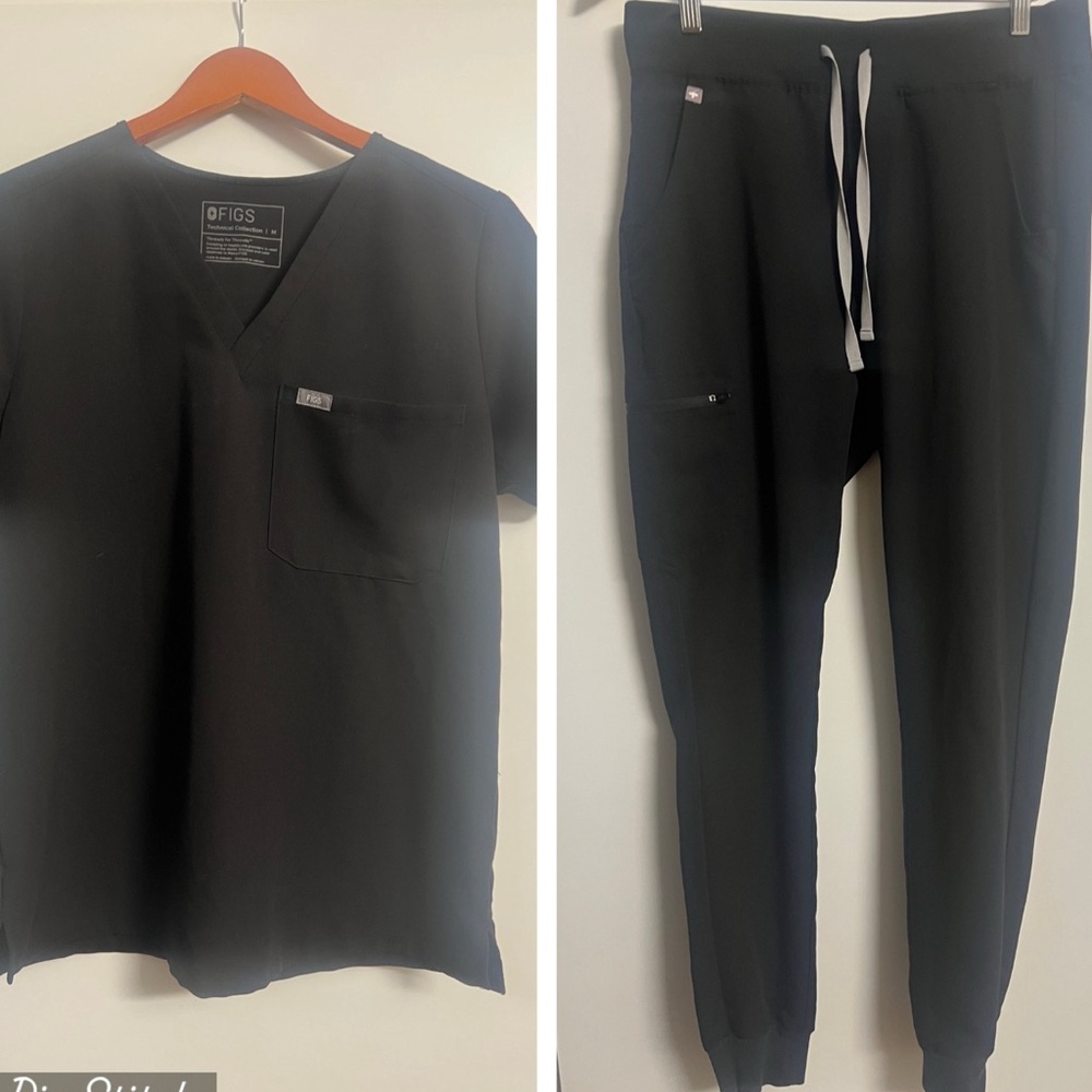 Figs Set: (M/MT) Technical Collection (Top and Jogger)